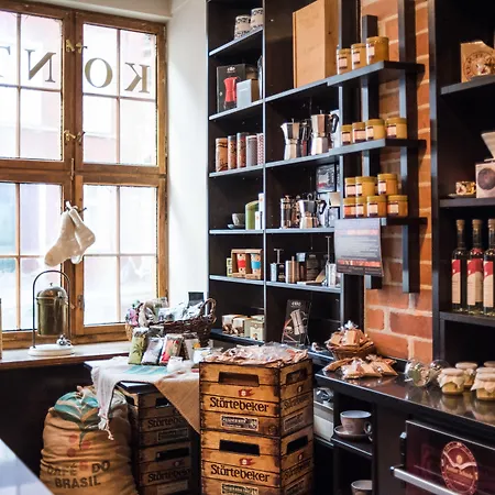 Romantik Scheelehof Штральзунд