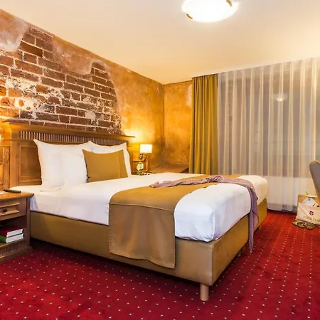 Отель Romantik Scheelehof